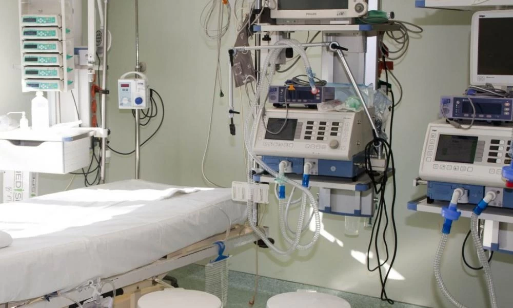 Πρόεδρος ΕΟΔΥ: Στο τραπέζι μέτρα για περιορισμό μετακινήσεων -Ετοιμάζονται 92 νέες κλίνες ΜΕΘ